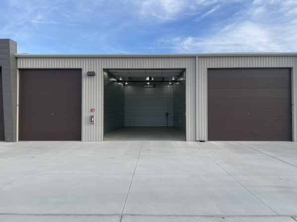 Monstore Garages Resale Garage Condominiums